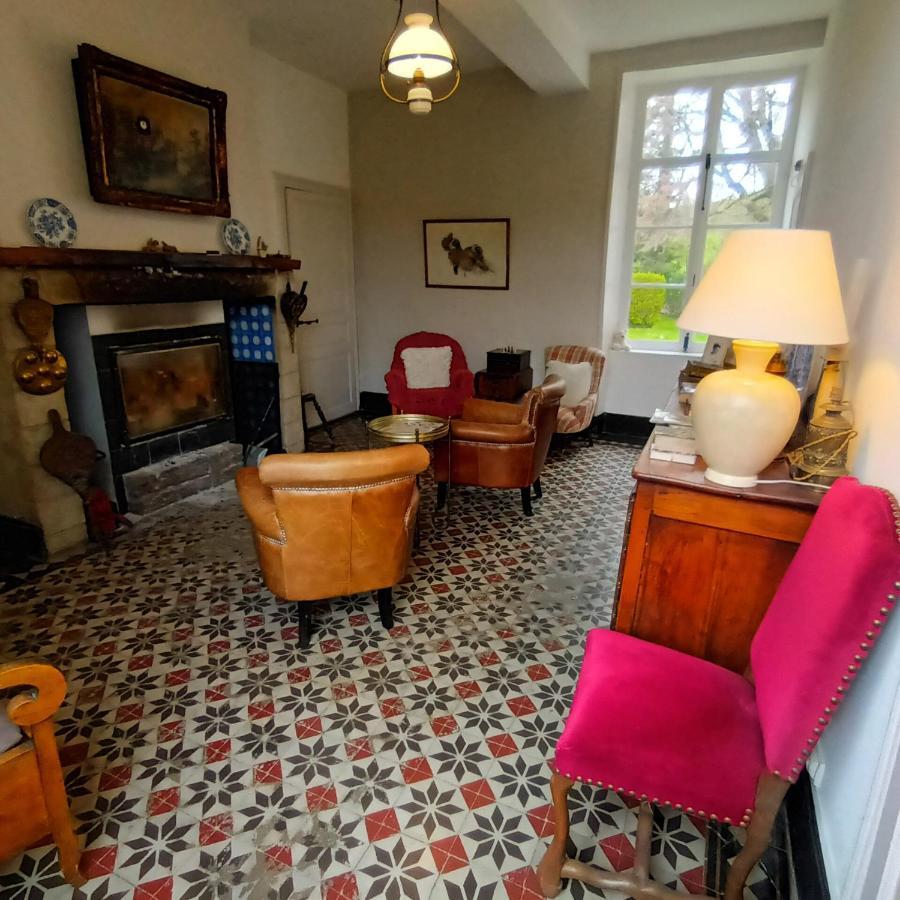 Petit Manoir De La Berthenlaire Bed & Breakfast Baincthun ภายนอก รูปภาพ